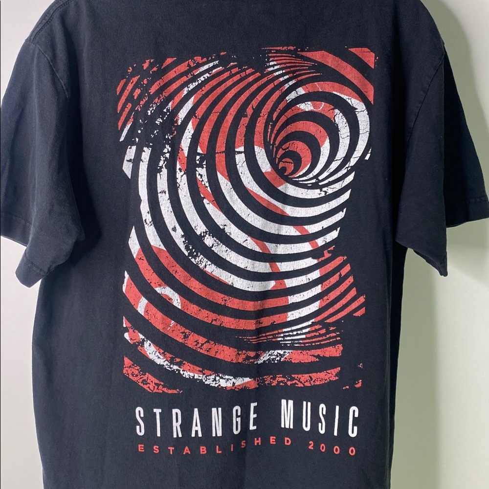 Strange Music Graphic T-Shirt Men’s Size Medium - 839